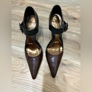 Amalfi Brown Leather Ankle Strap Pointed Toe Heels Pumps Size 7 EUC